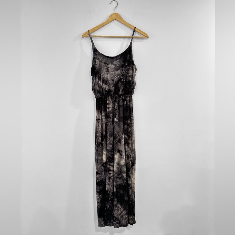 44- Olivia Rae sleeveless midi dress women’s size small - Picture 3 of 4